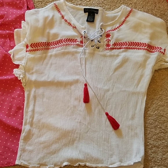 Bundle of XS tops - Picture 3 of 4